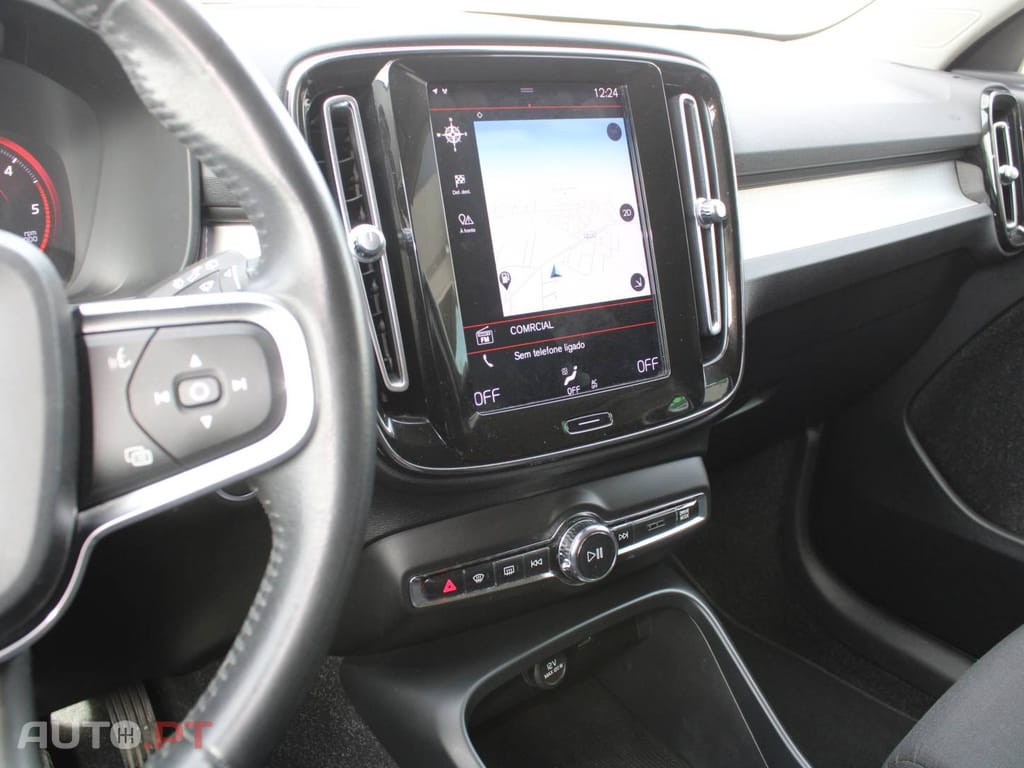 Volvo XC40 2.0 D3 Momentum Geartronic