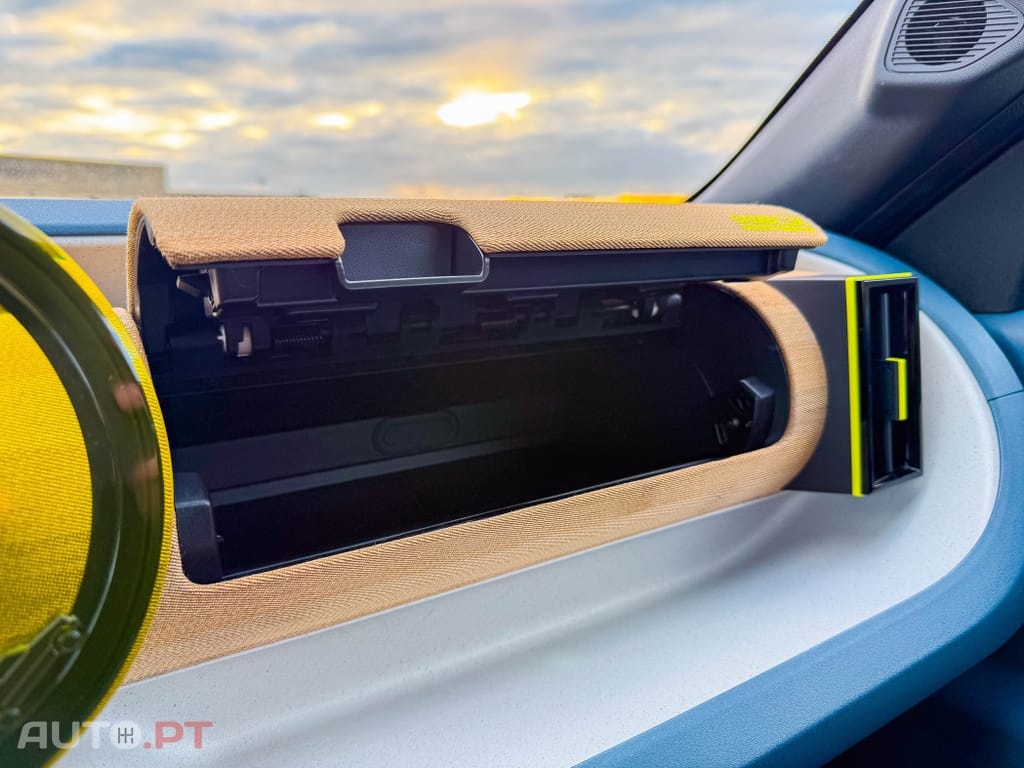 Fiat Grande Panda 1.2 Hybrid La Prima eDCT