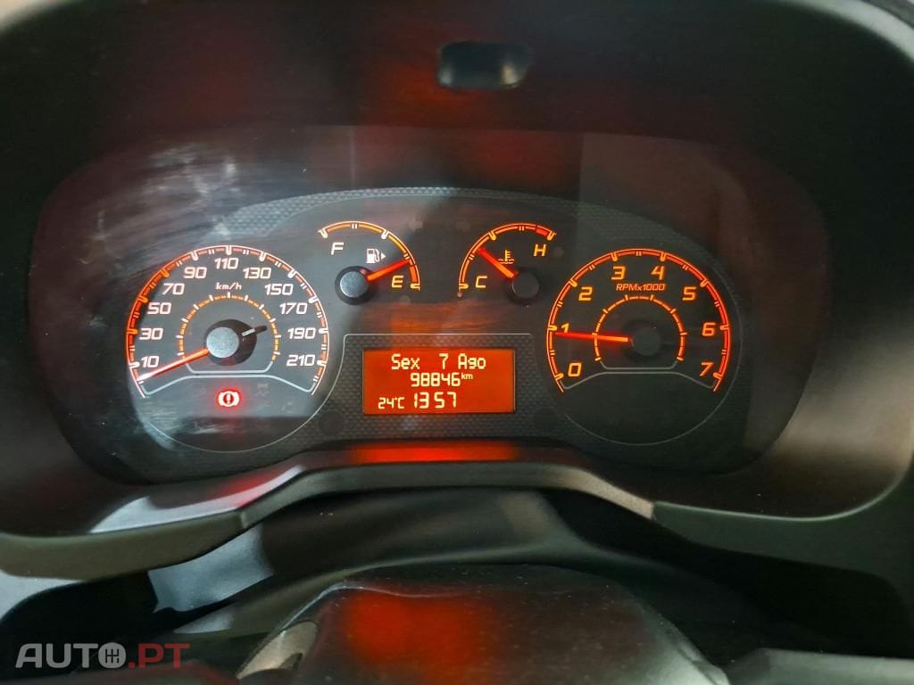 Fiat Fiorino 1.3 M-jet Adventure