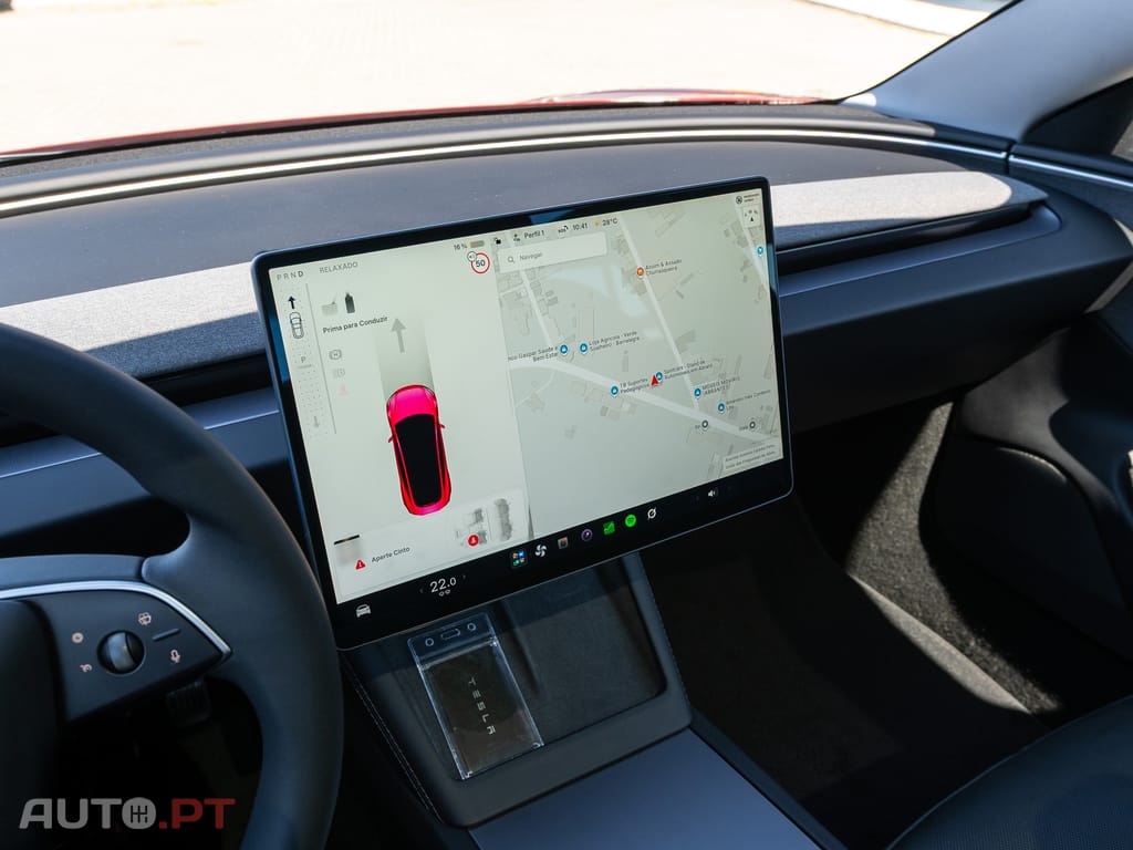 Tesla Model 3 Tração Traseira