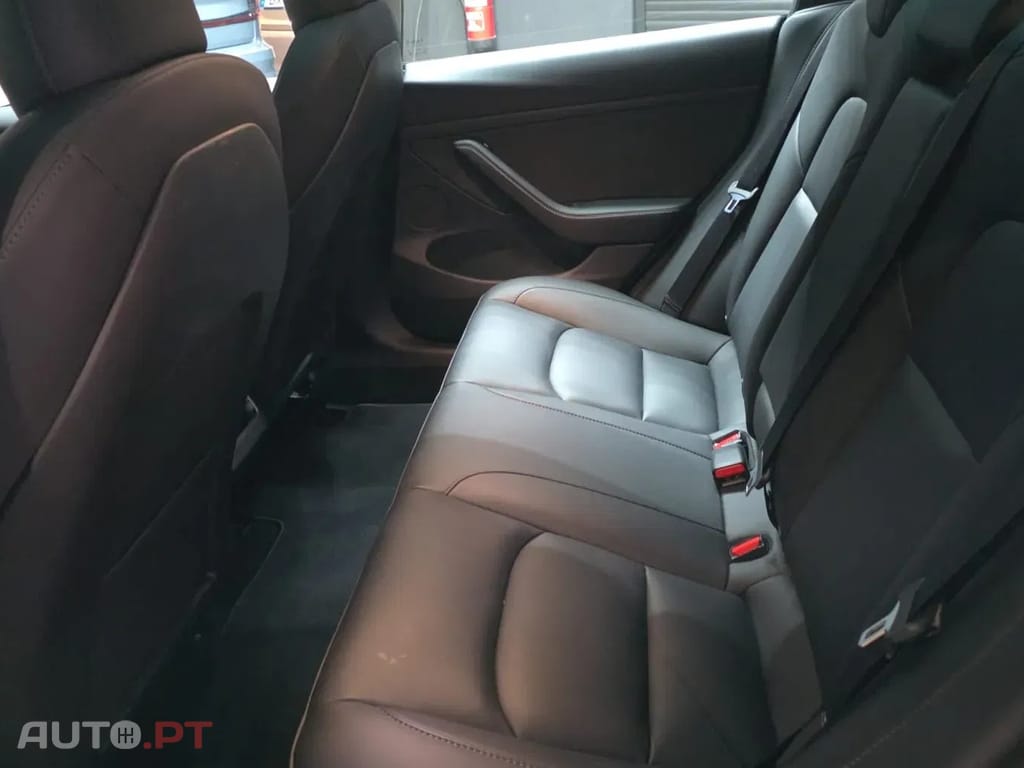 Tesla Model 3 Long Range Tração Traseira