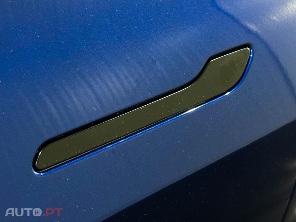 Tesla Model 3 Standard Range Plus RWD