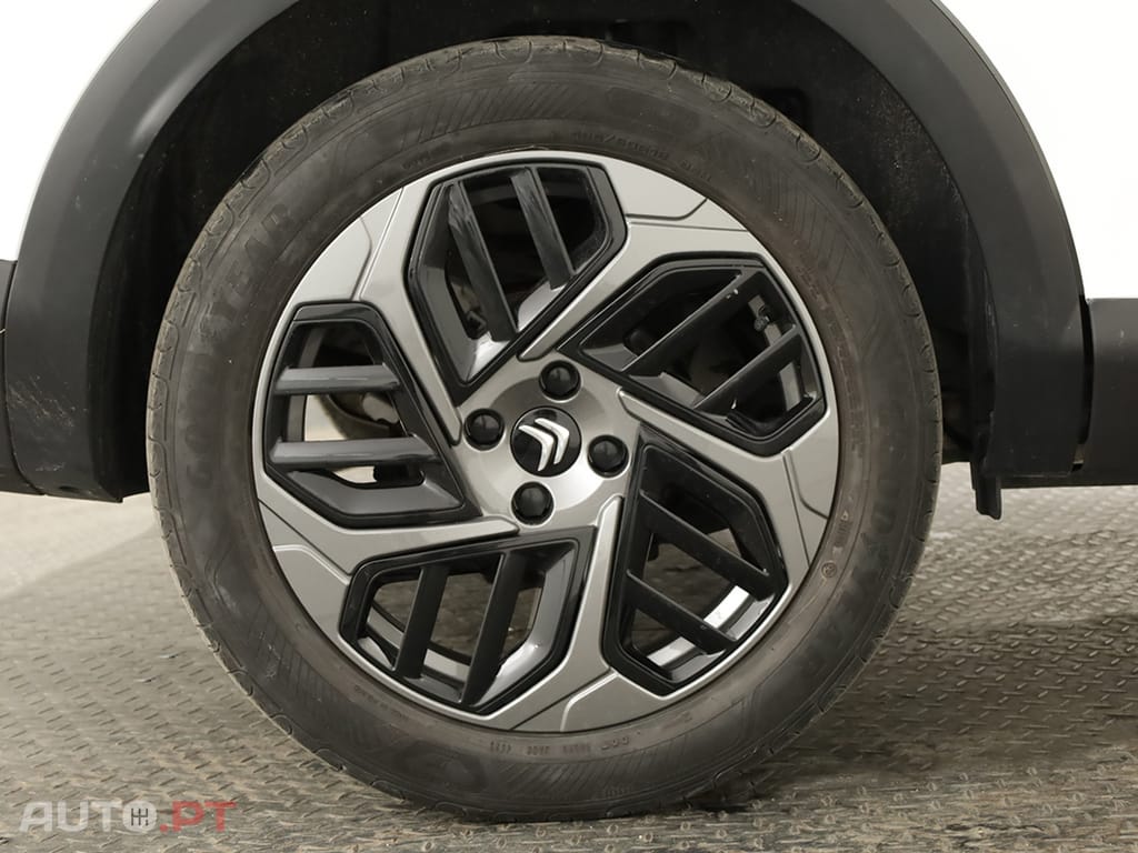 Citroen C4 C4 1.2 PureTech Plus EAT8