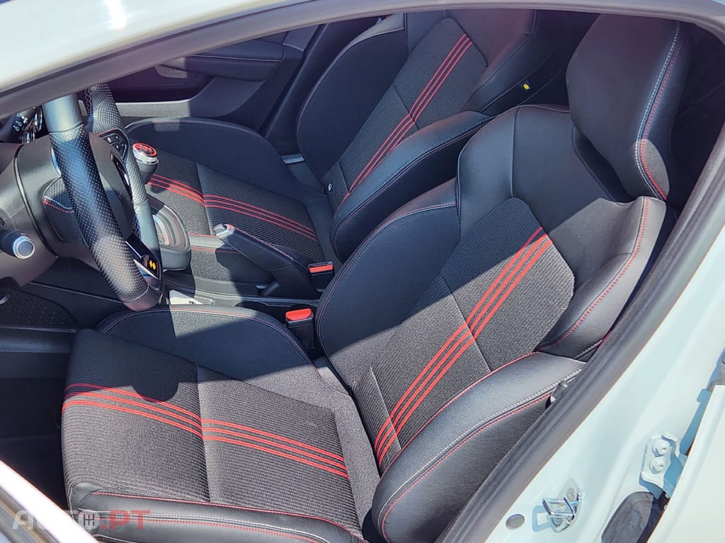 Renault Clio 1.5 Blue dCi RS Line