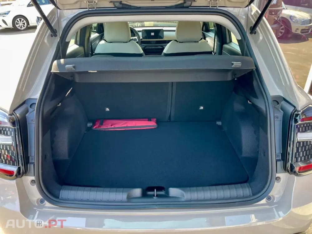 Fiat 600 1.2 Hybrid Icon