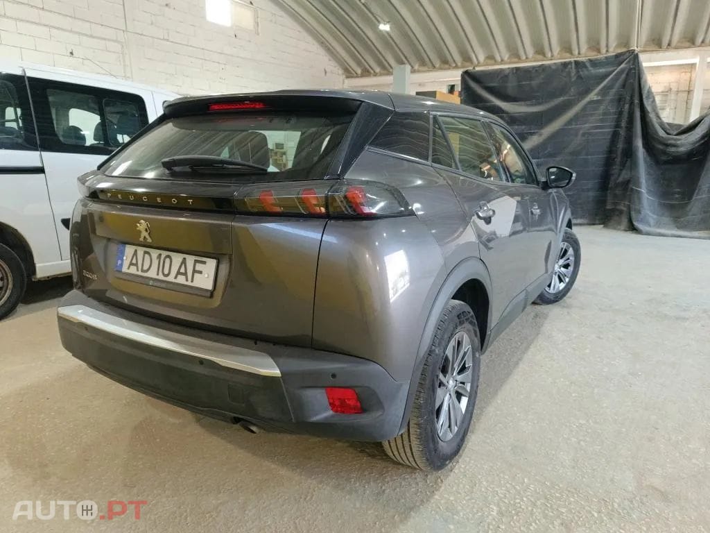 Peugeot 2008 1.2 PureTech Active
