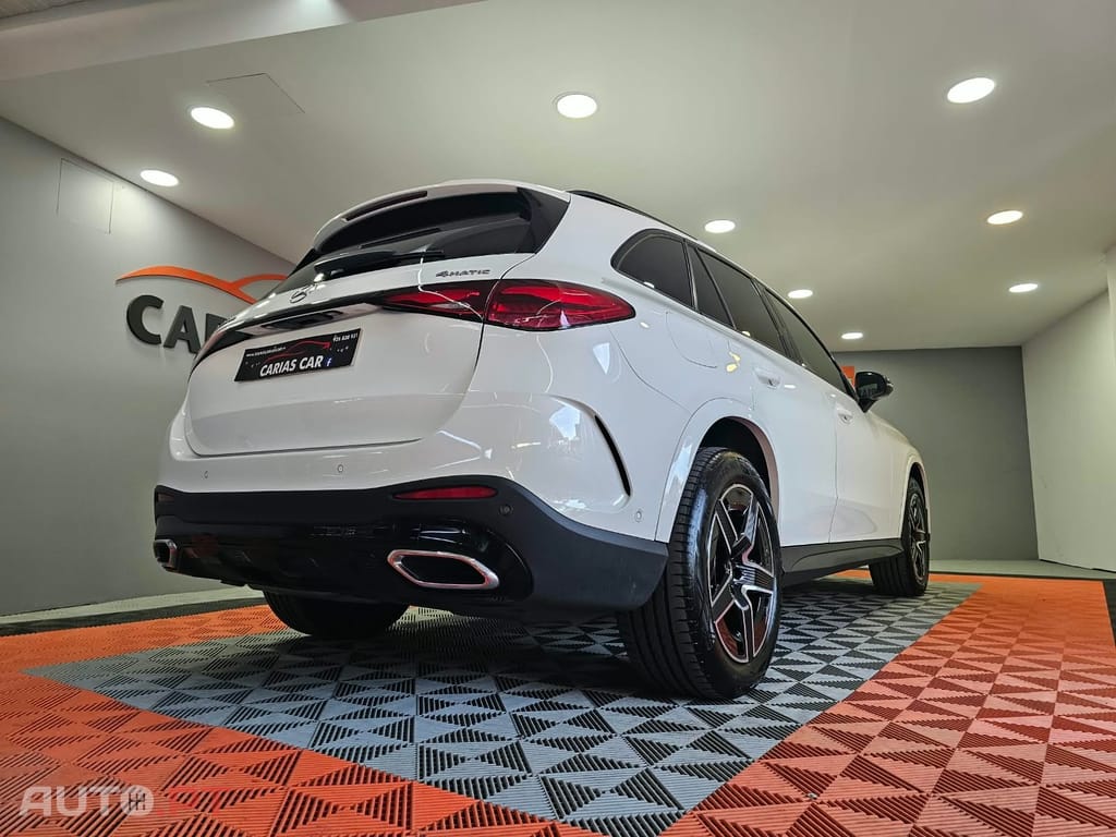 Mercedes-Benz GLC 300 de 4MATIC AMG Line