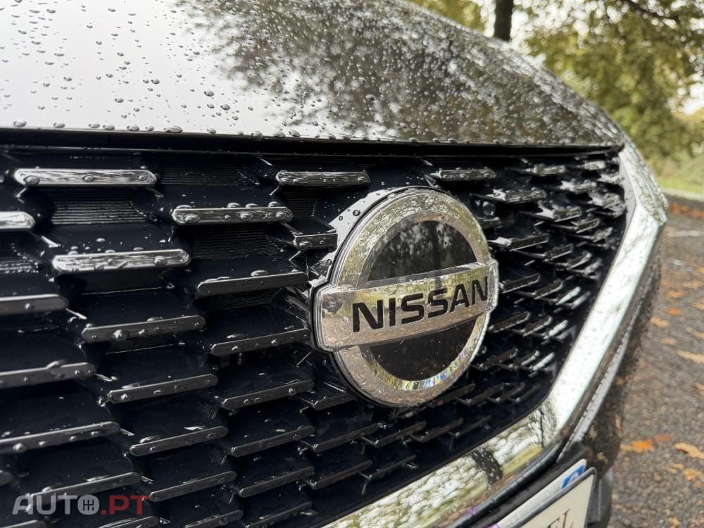 Nissan Qashqai 1.3 DIG-T N-Connecta J18