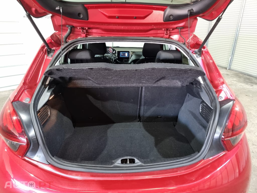 Peugeot 208 1.2 PureTech Active