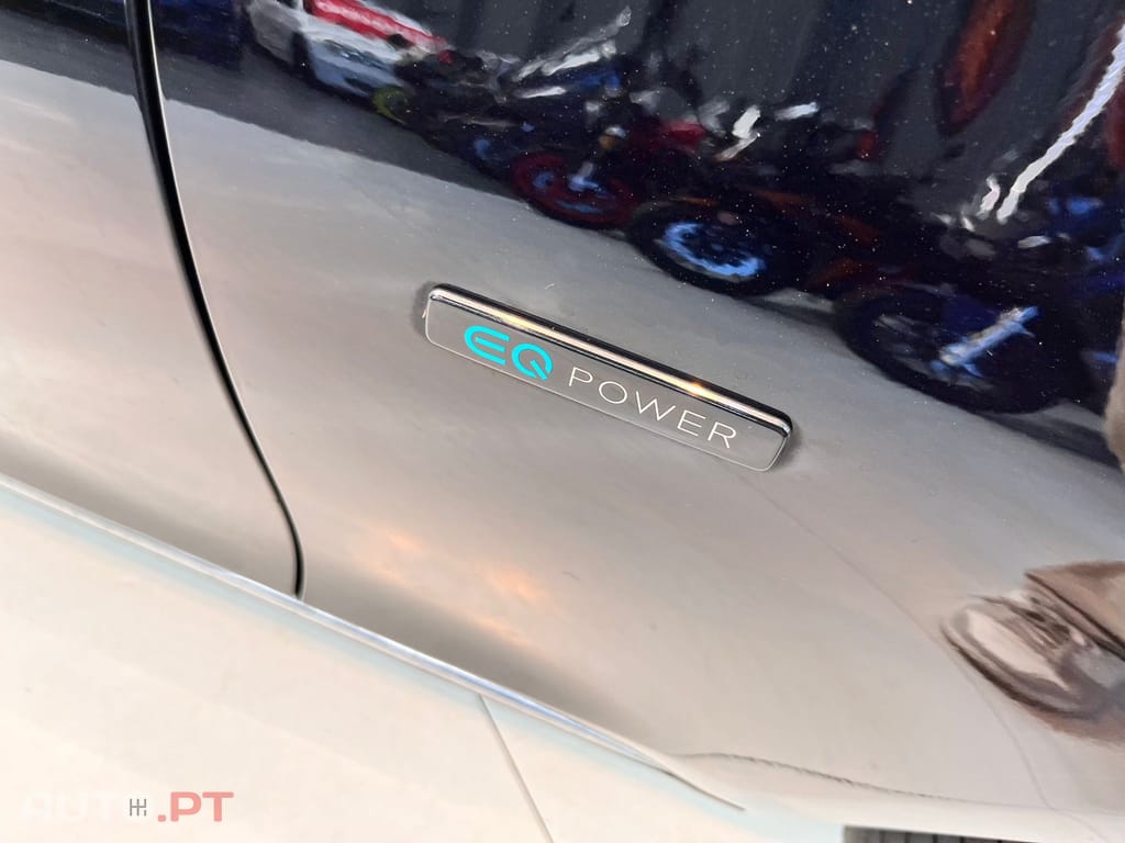 Mercedes-Benz C 300 e Avantgarde