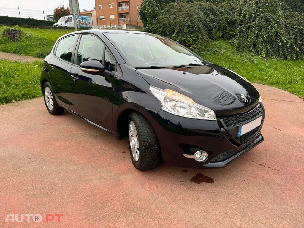 Peugeot 208 1.2 Pure tech