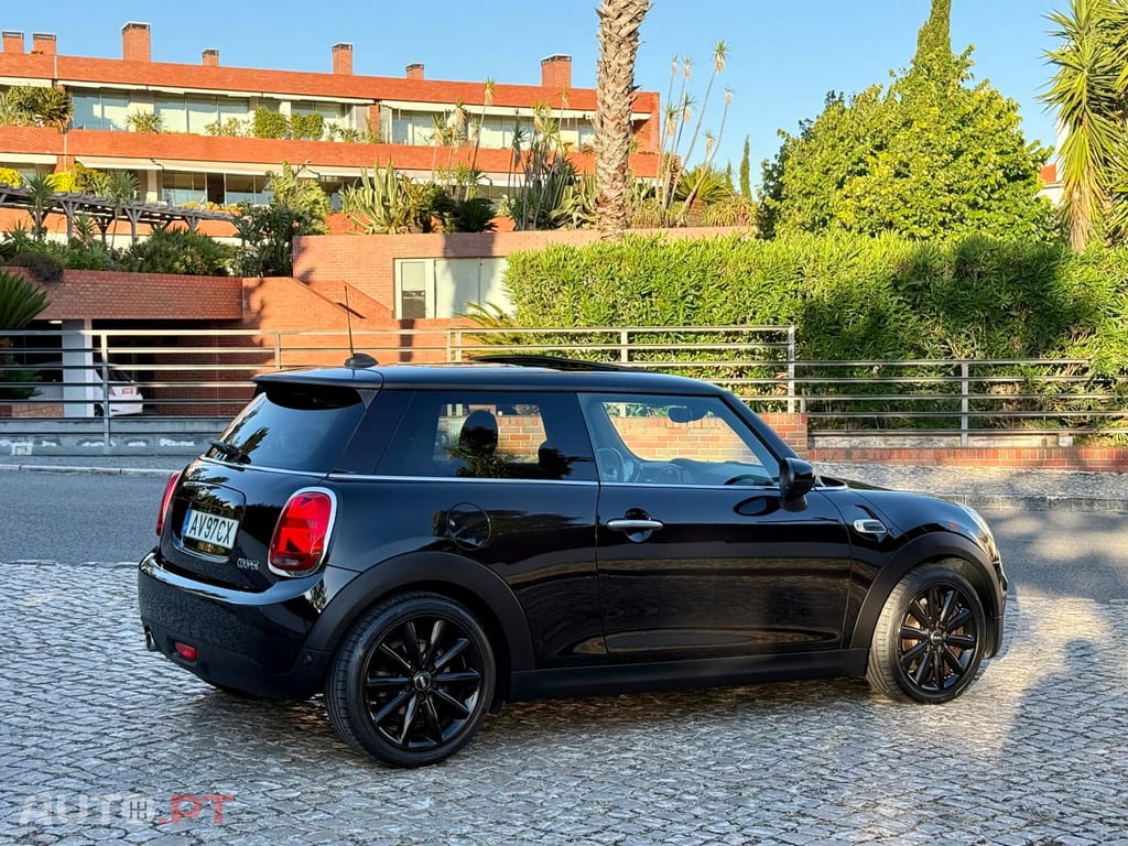 MINI Cooper LCI 3 Cilindros