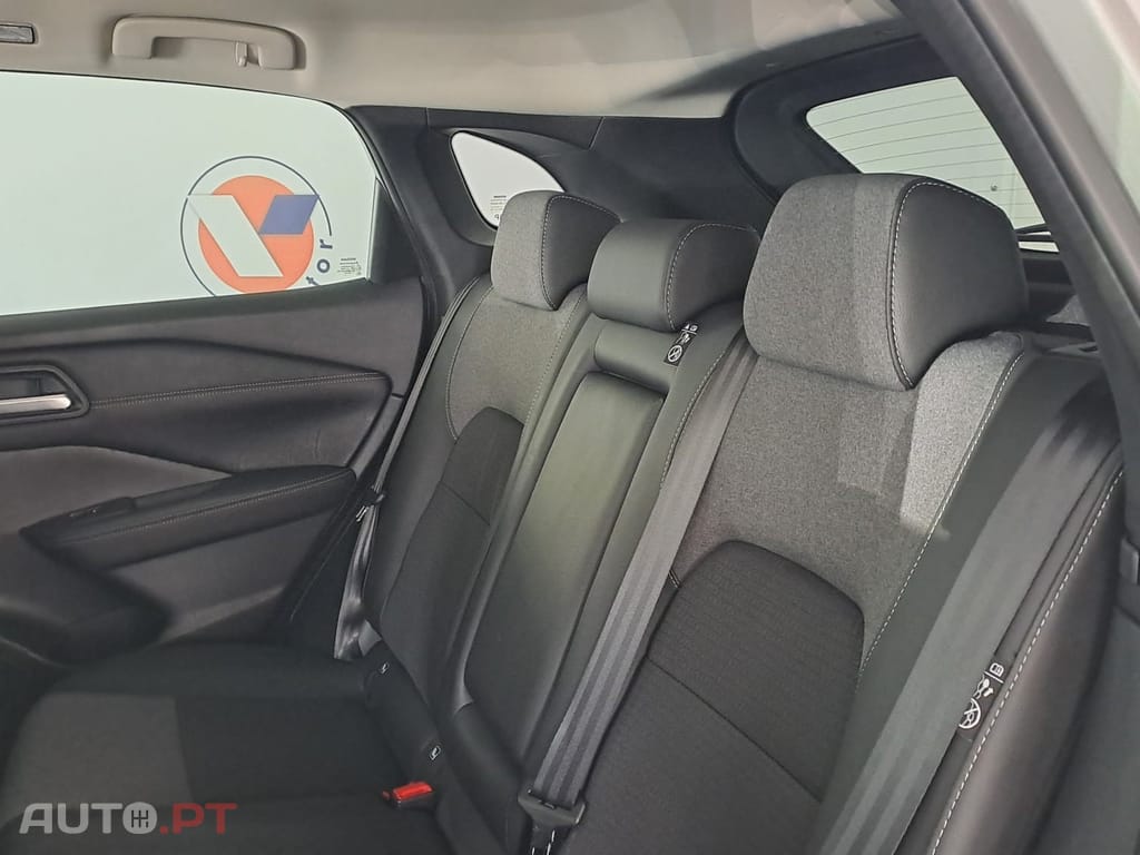Nissan Qashqai 1.3 DIG-T N-Connecta LED