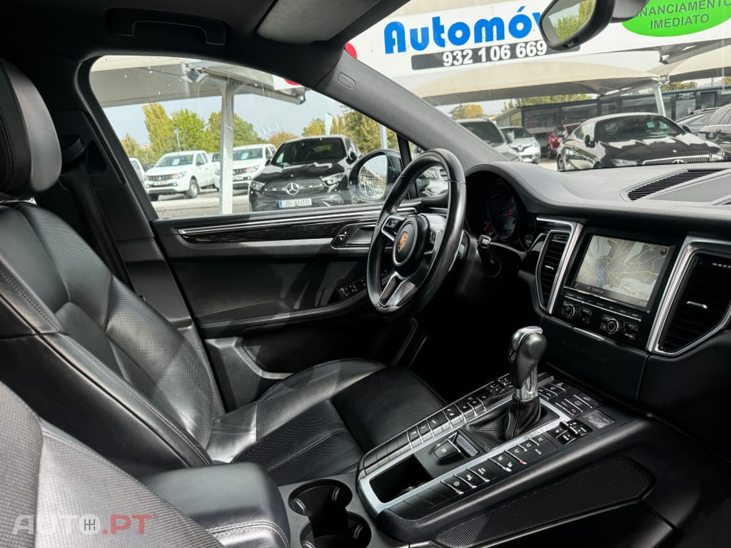 Porsche Macan S