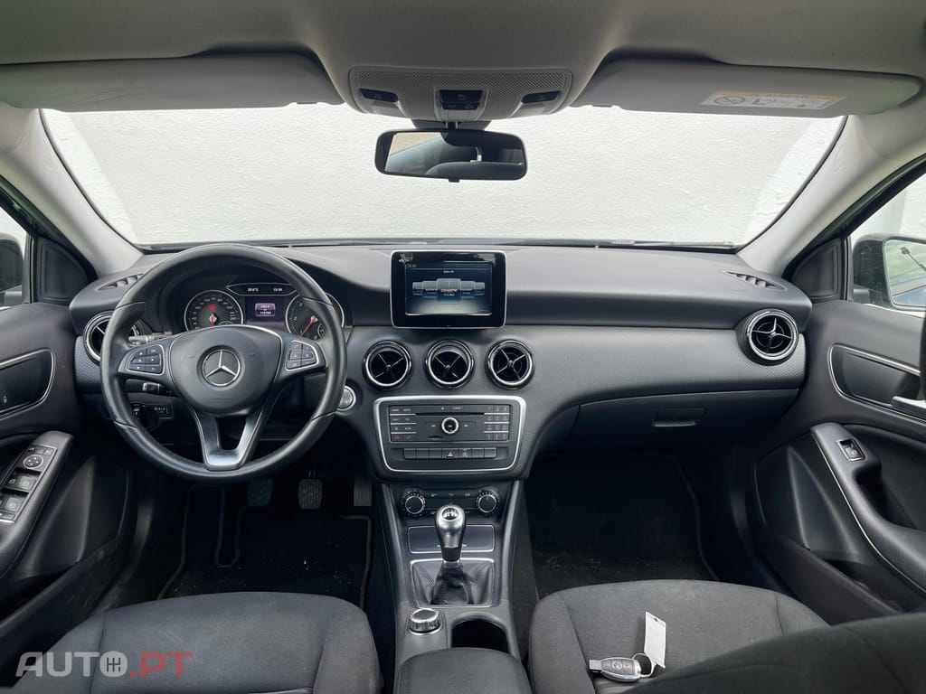 Mercedes-Benz A 180 d