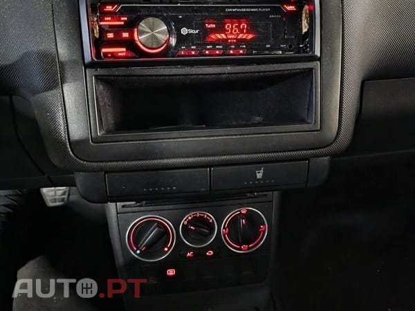 Volkswagen Polo 1.4 TDi Confortline AC