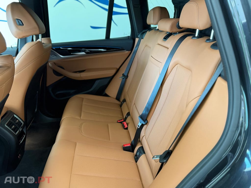 BMW iX3 M Sport Inspiring