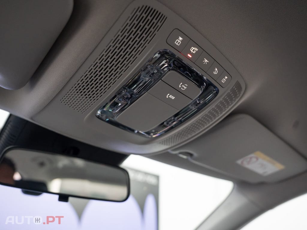 Mercedes-Benz A 250 e