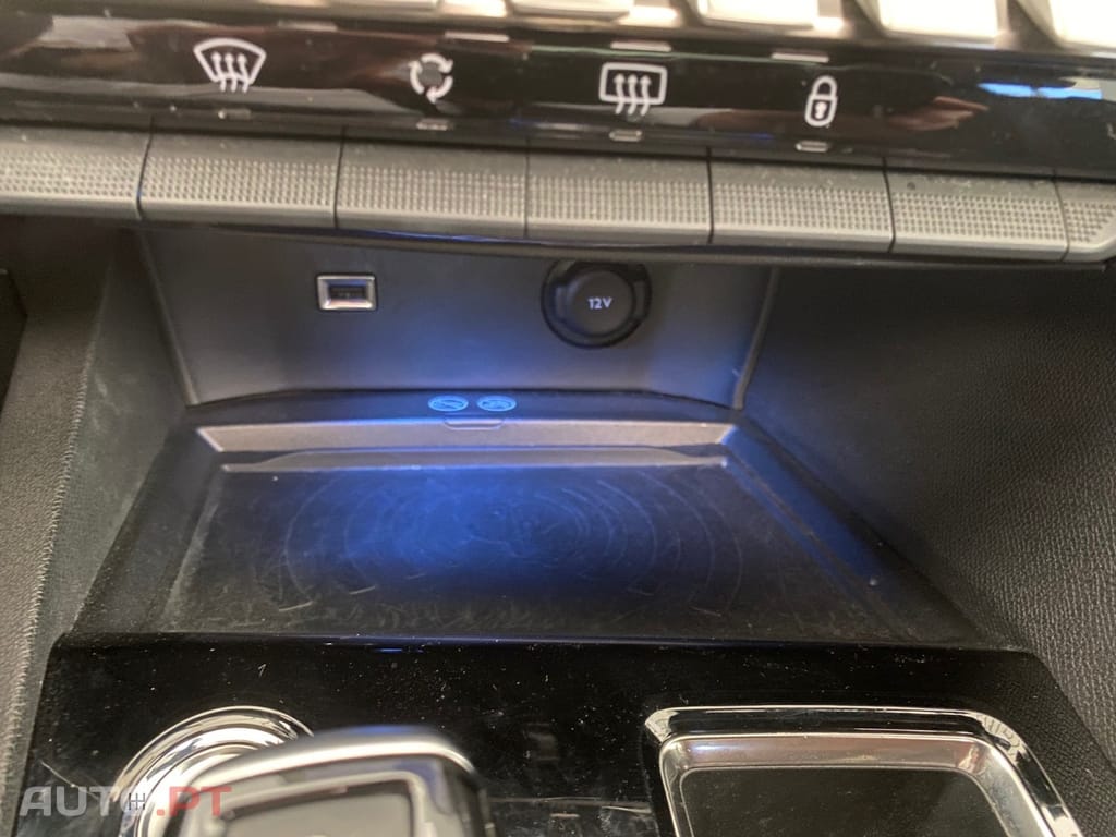 Peugeot 3008 1.6 Hybrid GT Line e-EAT8