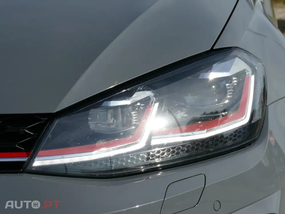 Volkswagen Golf 2.0 TSI GTi TCR DSG