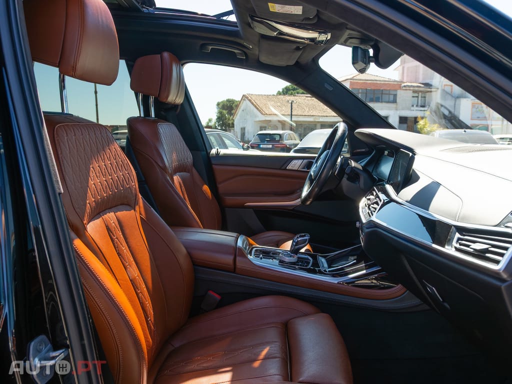 BMW X7 M50d