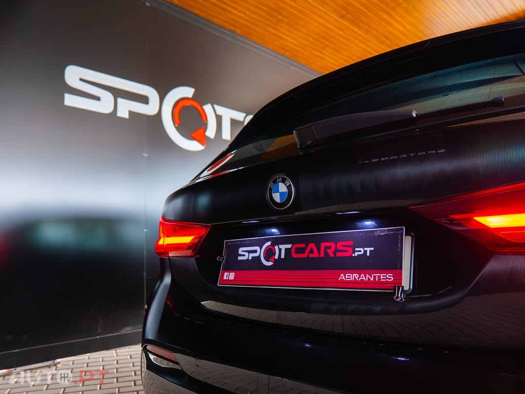 BMW 116 d Pack Desportivo M