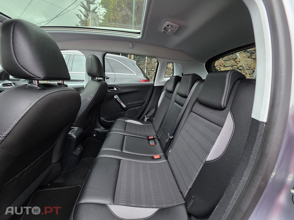 Peugeot 2008 1.6 BlueHDi Allure