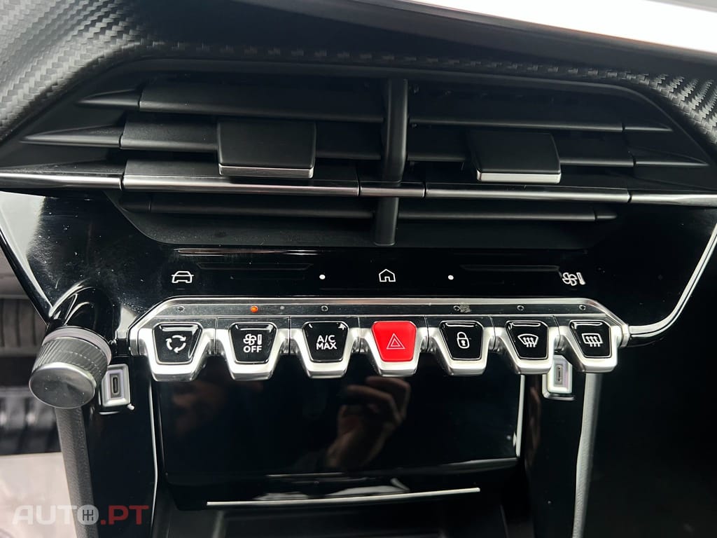 Peugeot 2008 1.2 PureTech Allure Pack EAT8