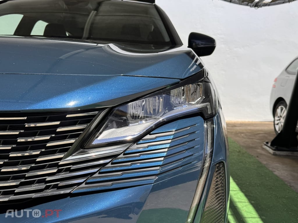 Peugeot 5008 1.5 BlueHDi Allure EAT8