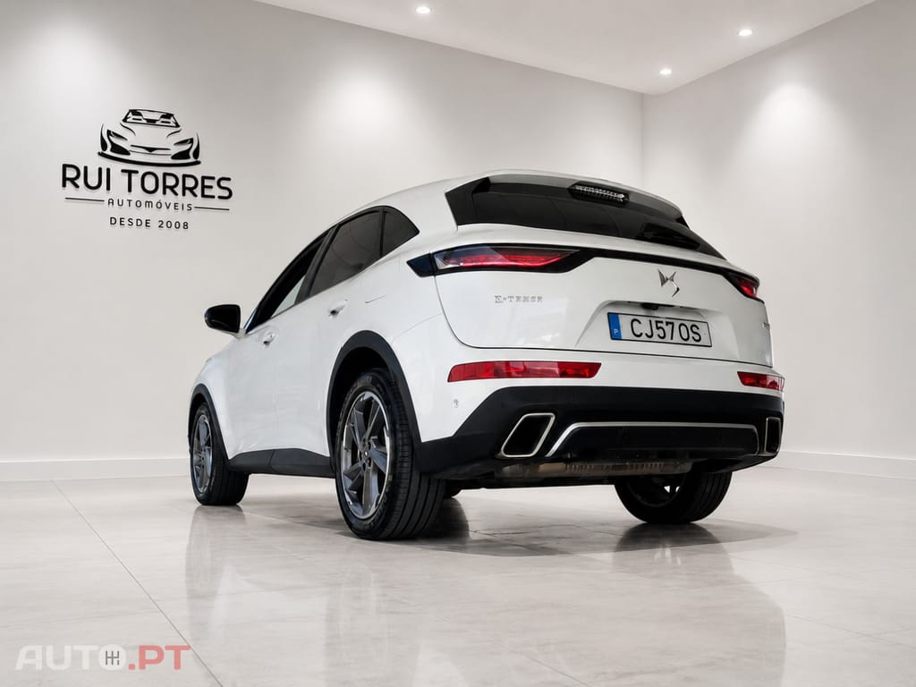 DS 7 Crossback E-Tense SE Ligne Noire EAT8 — fotografia 6