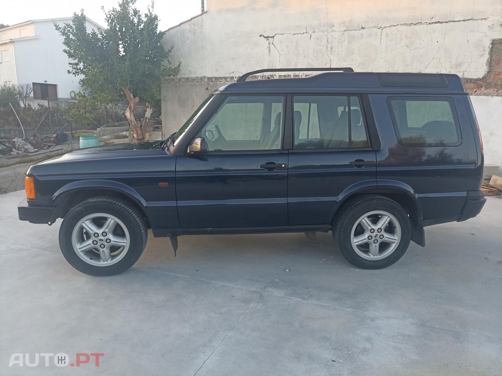 Land Rover Discovery suv