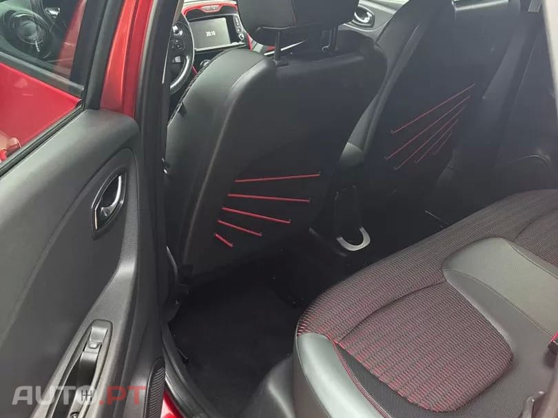 Renault Captur 0.9 Tce Helly Hansen