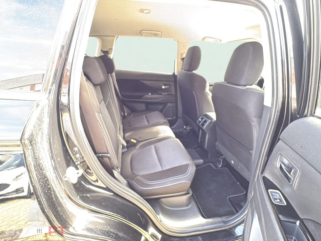 Mitsubishi Outlander 2.4 PHEV Intense