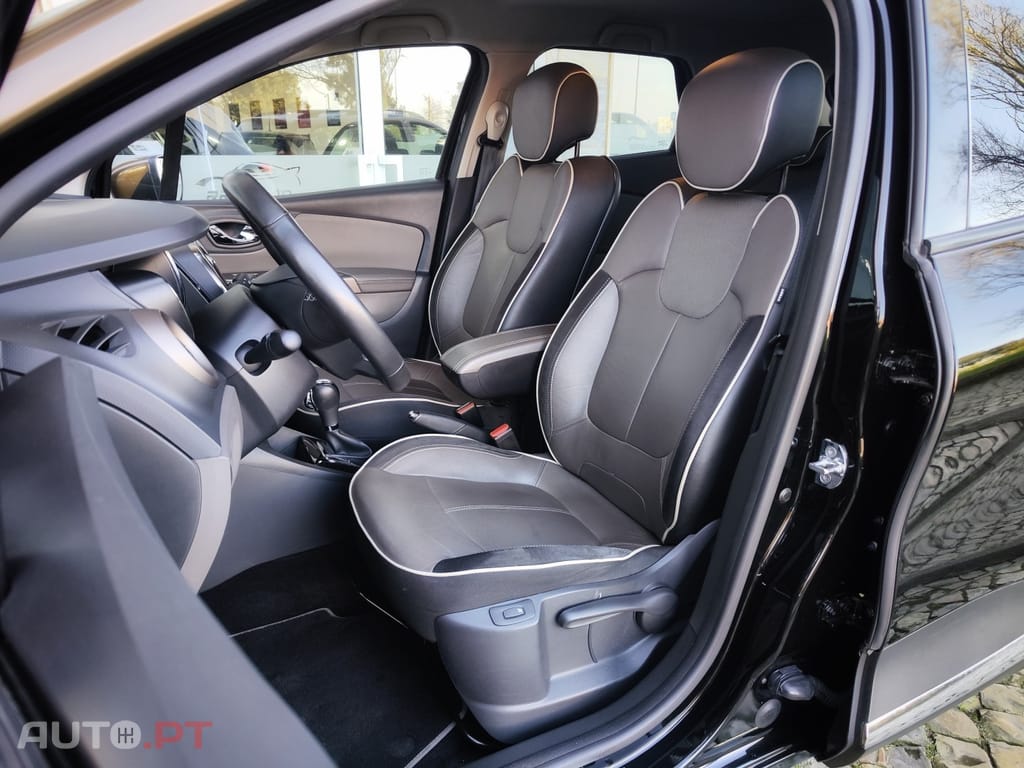 Renault Captur ENERGY TCe 120 EDC Intens