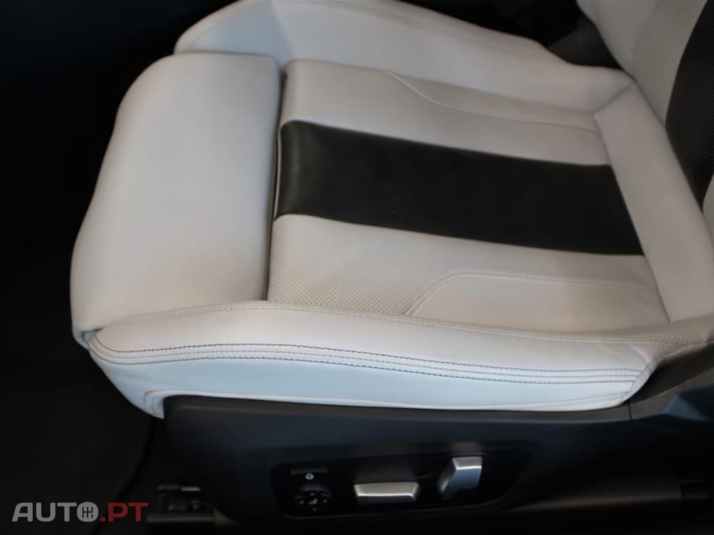 BMW M4 Competition M xDrive