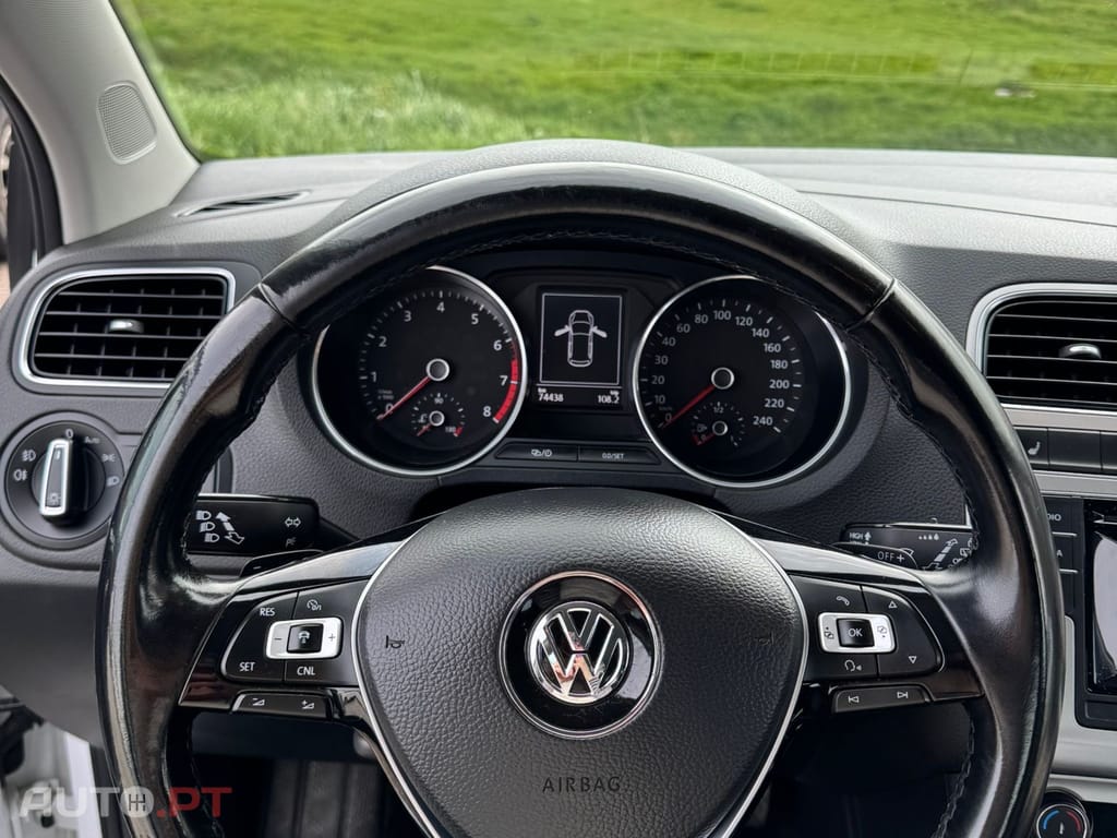 Volkswagen Polo VW Polo 1.2 TSI DSG Automático Excelente estado