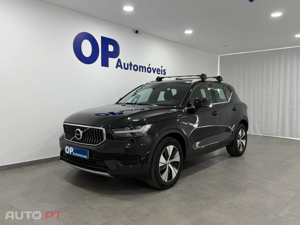 Volvo XC40 1.5 T5 PHEV MOMENTUM