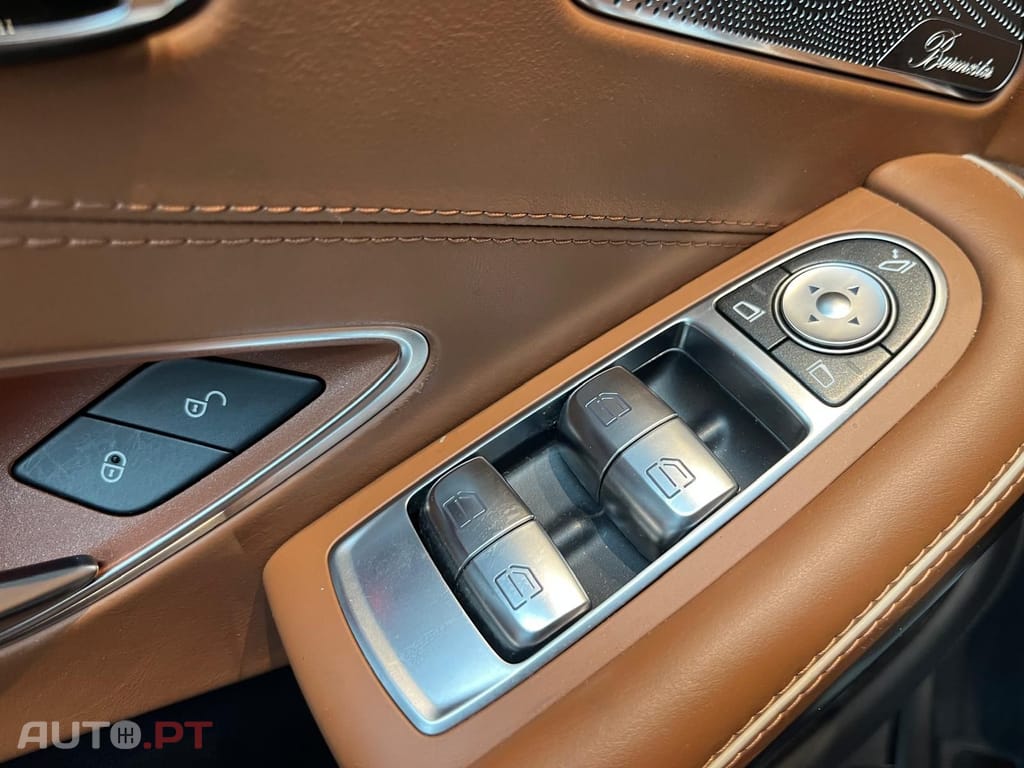 Mercedes-Benz S 63 AMG Coupe 4-Matic V8 BiTurbo 
