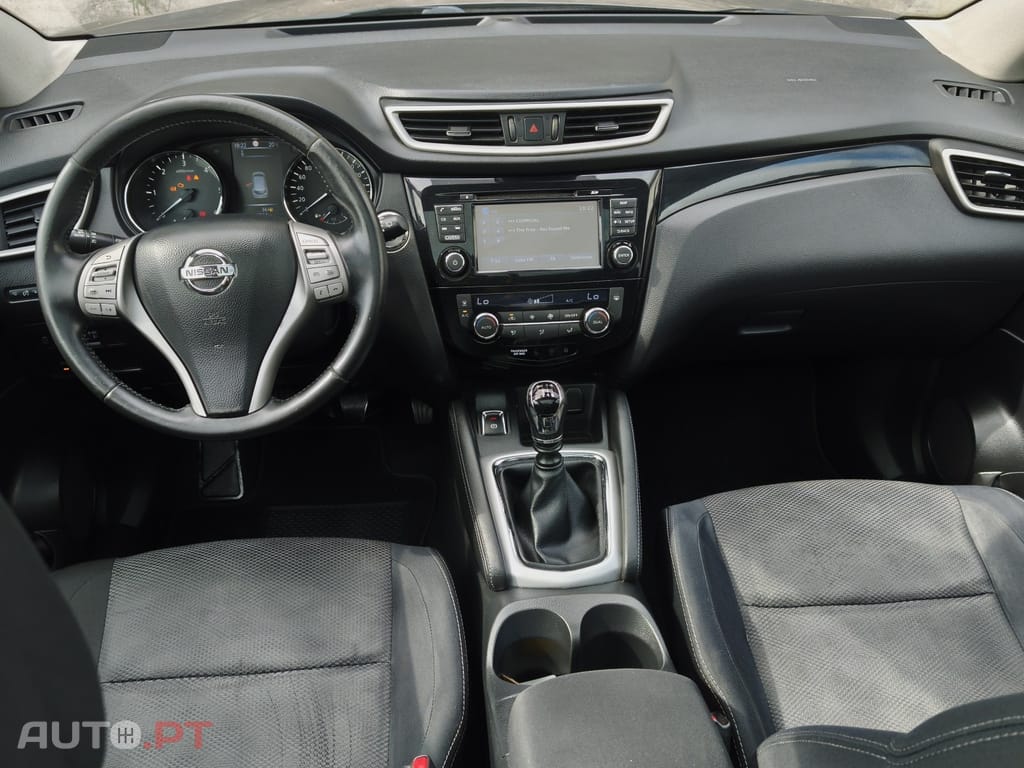 Nissan Qashqai 1.5 dCi N-Connecta