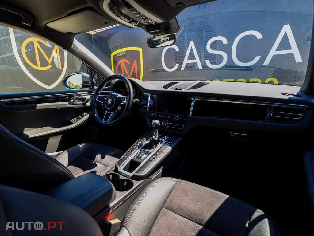 Porsche Macan S