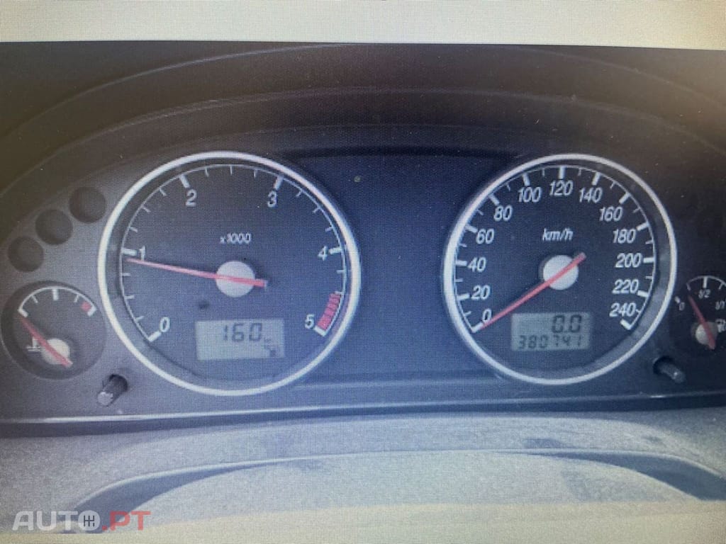 Ford Mondeo 2.0 DI TD Ghia