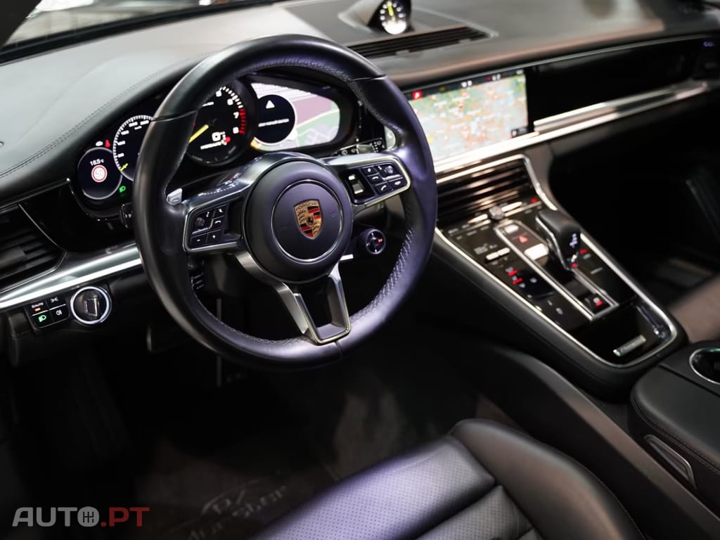 Porsche Panamera ST 4 E-Hybrid