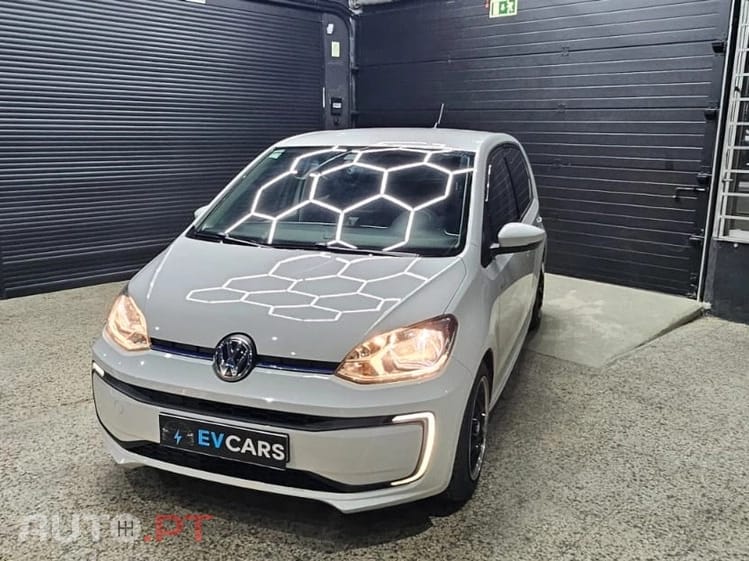 Volkswagen e-Up Style Plus