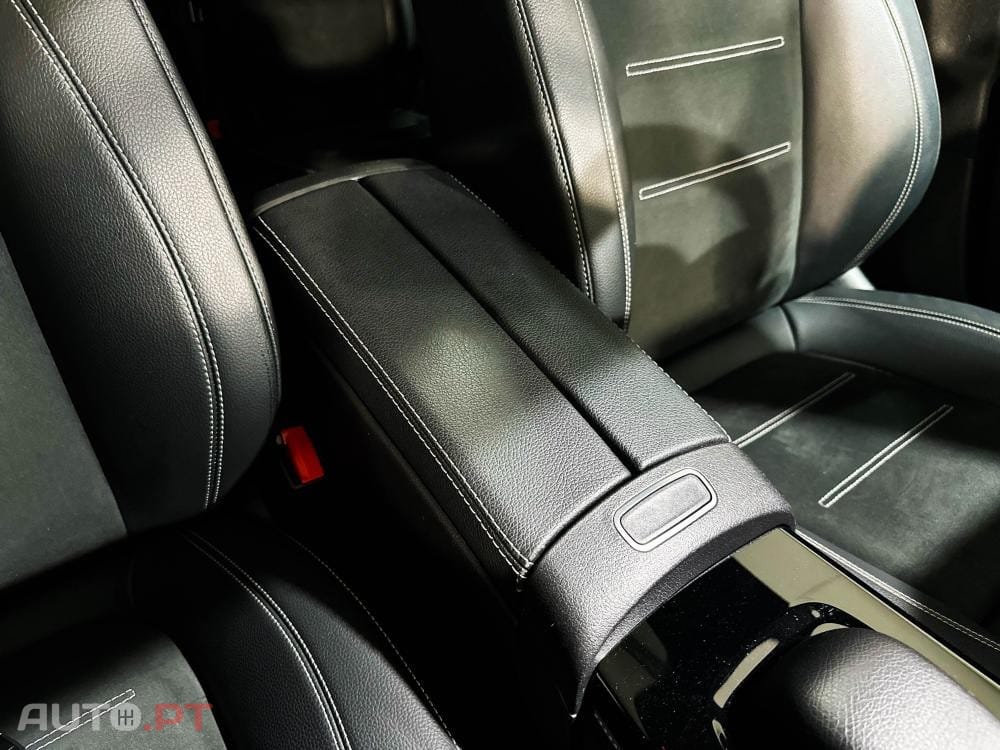 Mercedes-Benz CLA 250 e 8G-DCT AMG Line Advanced Plus