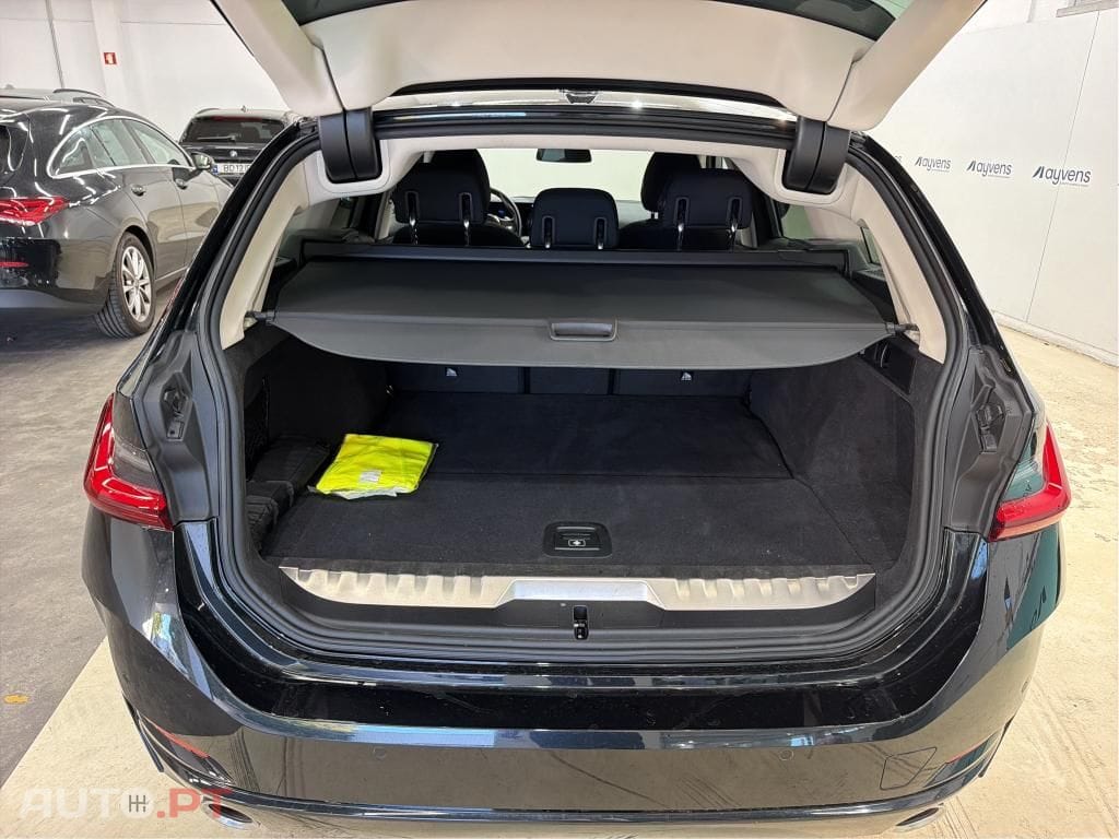 BMW 320 e Auto