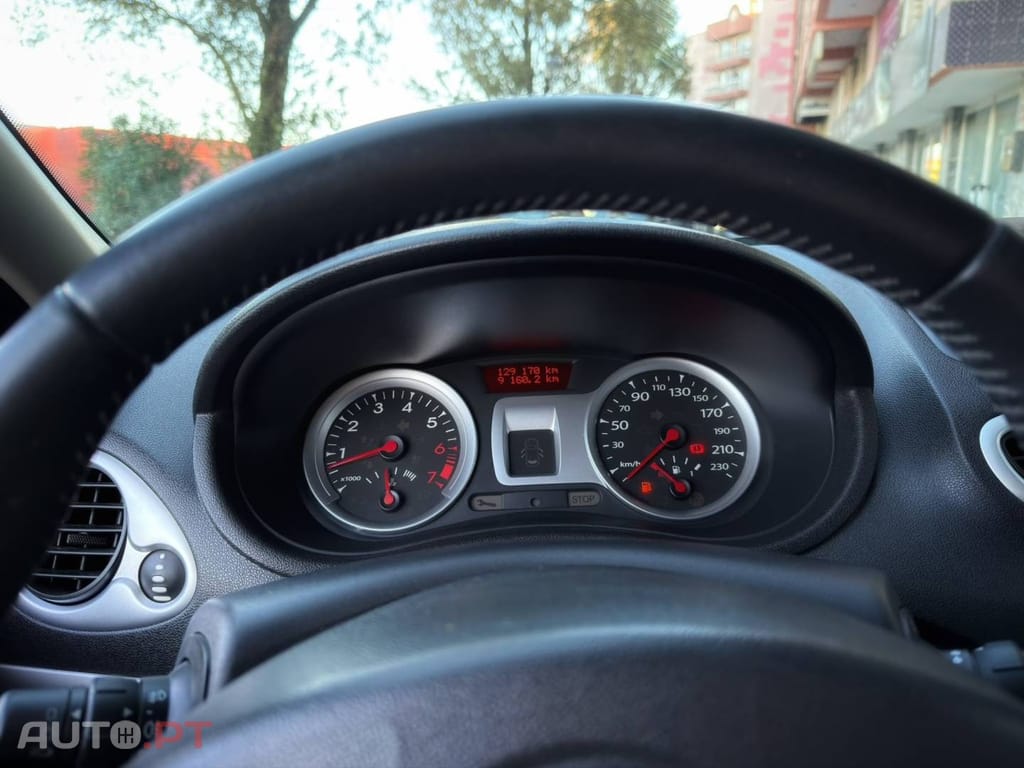 Renault Clio 1.2 16V Dynamique S