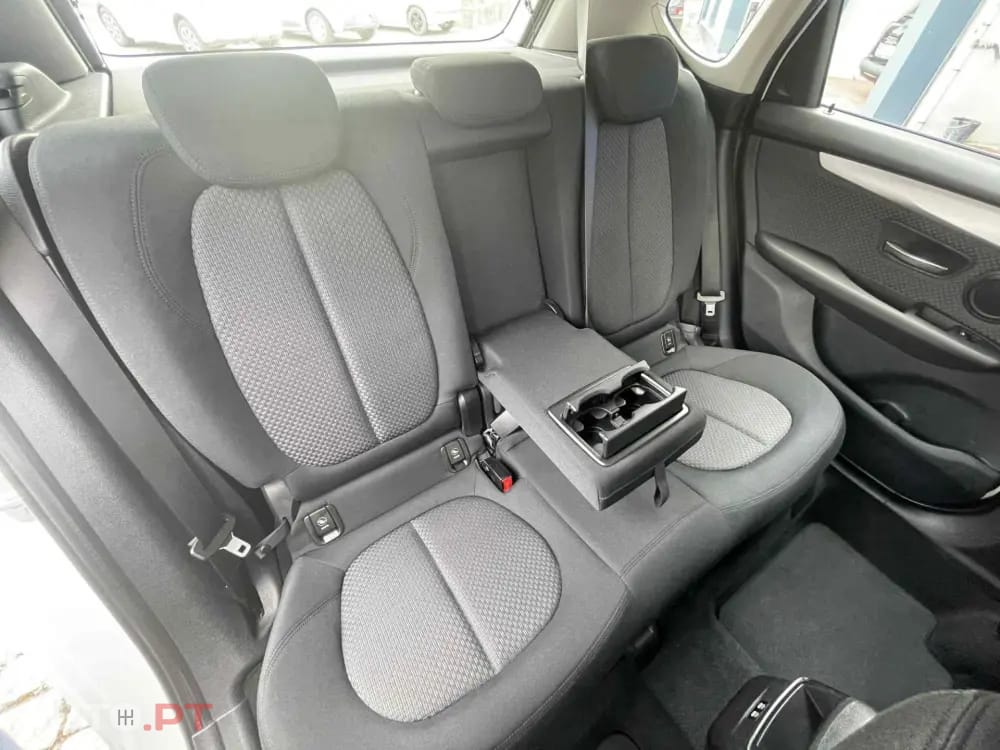 BMW 216 d