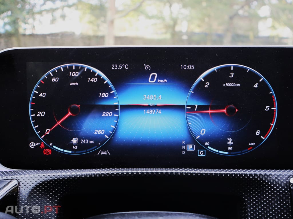 Mercedes-Benz CLA 180 d shooting brake AMG-Line Auto.