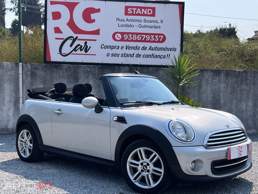 MINI Cooper Cabrio