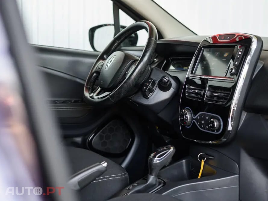 Renault Zoe c/ Bateria) Intens 40